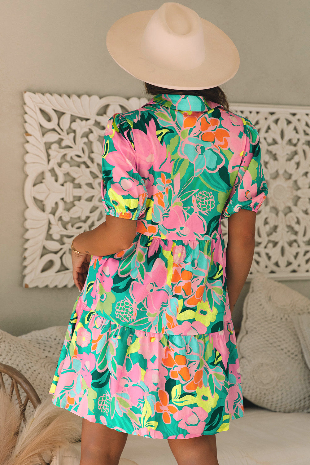 Flamingo Collar Buttoned Short Dress