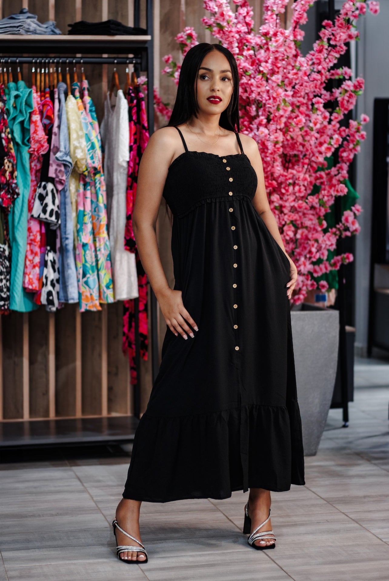Black Front Buttoned Spaghetti Straps Long Dress