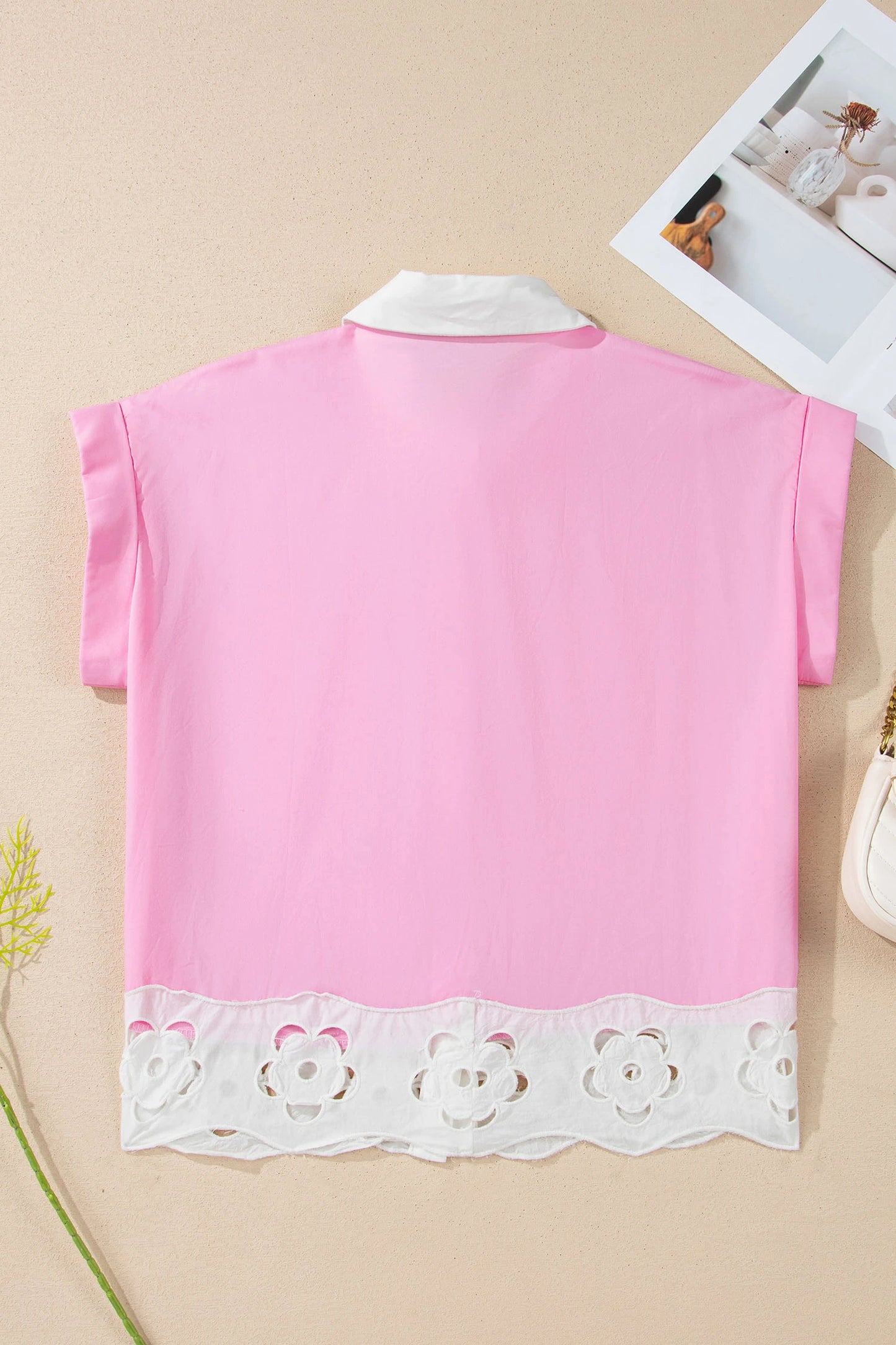 Petal Edge Floral Contrast Short Sleeve Pink Shirt