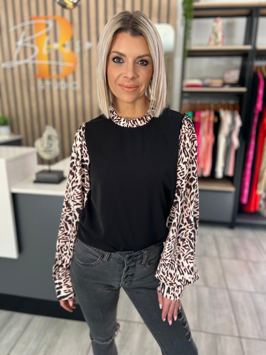 Jaquar Latern Print Blouse