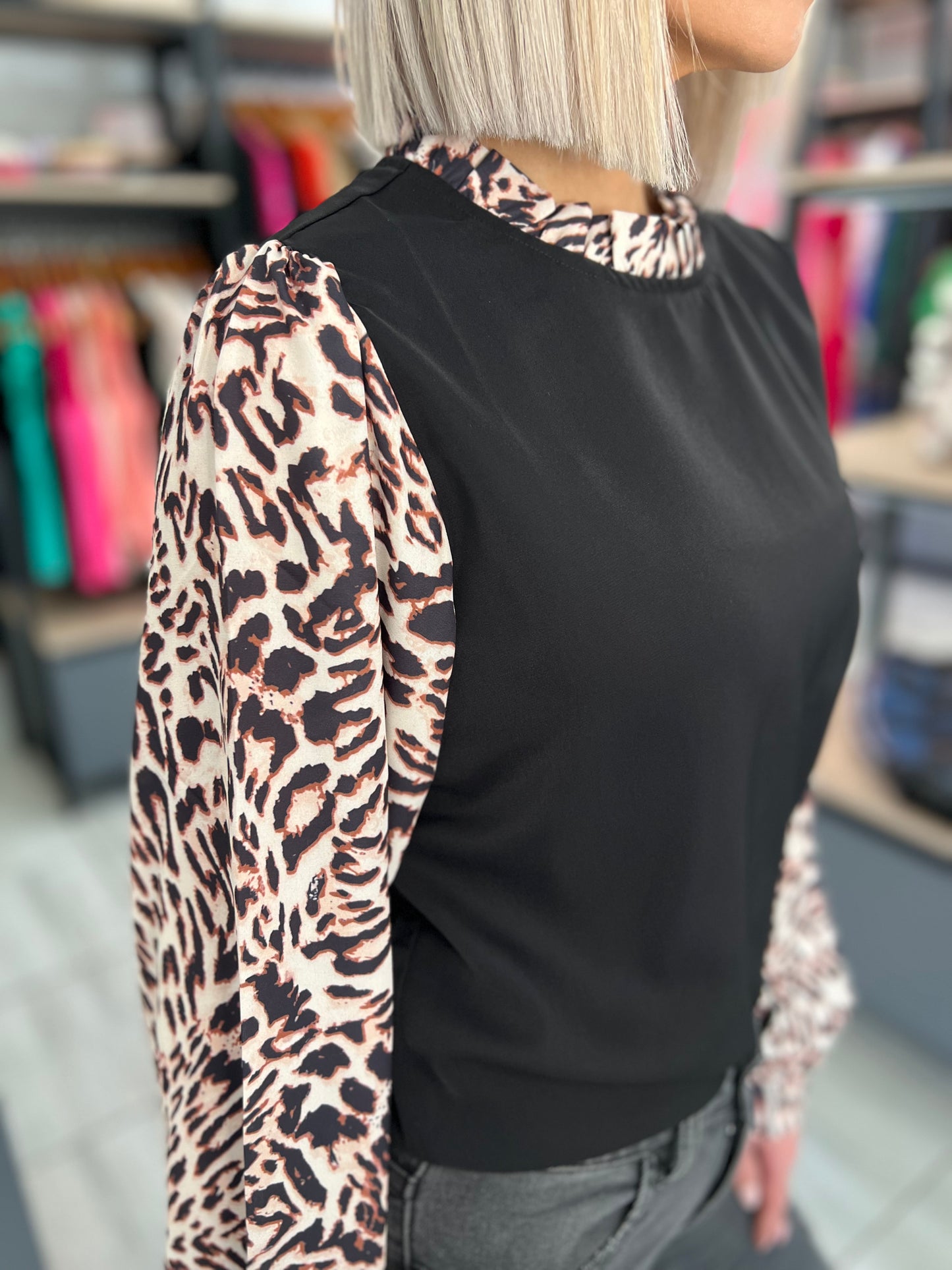 Jaquar Latern Print Blouse